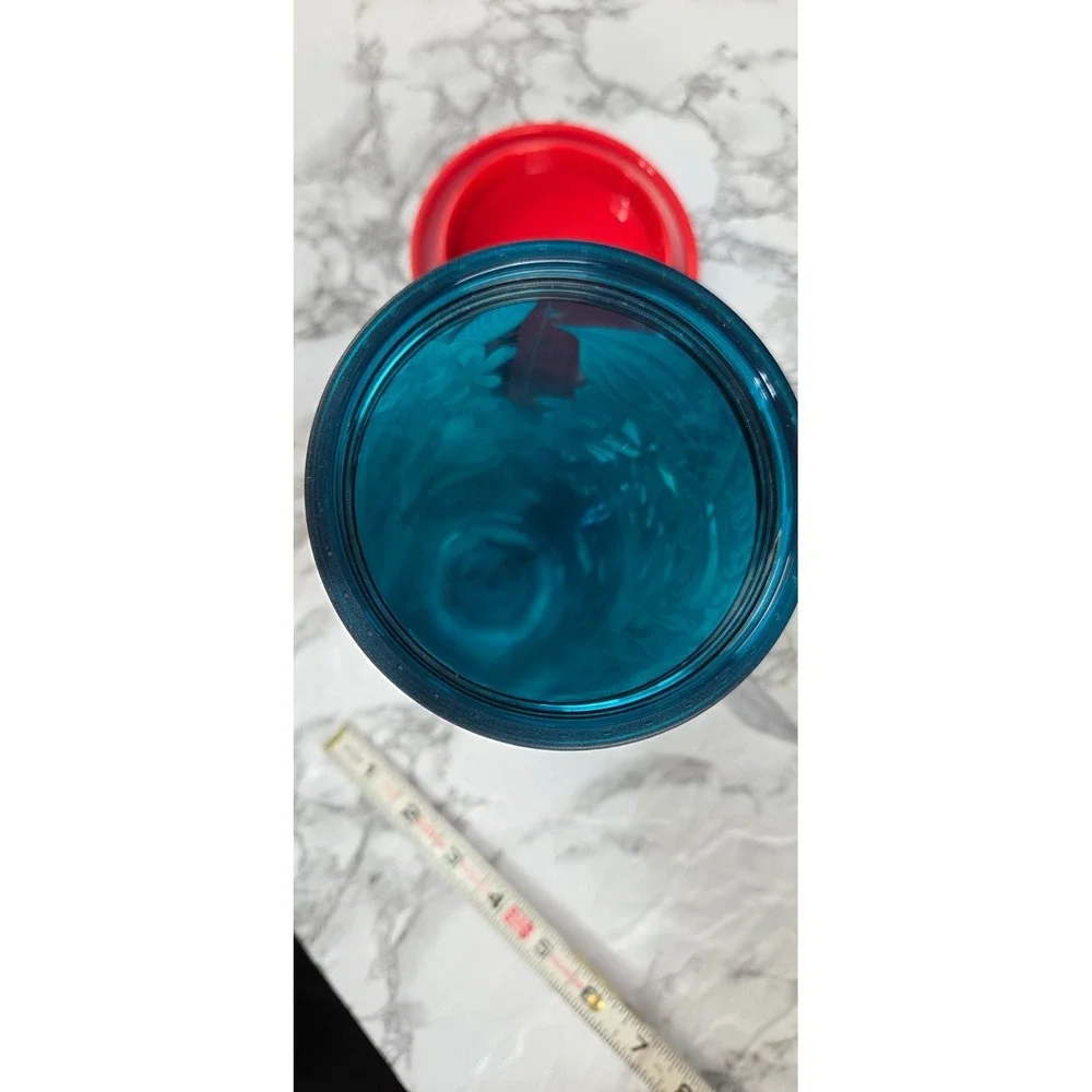 Starbucks Tropical Blue Flower cold tumbler 24 oz. - 2017 red lid, missing straw
